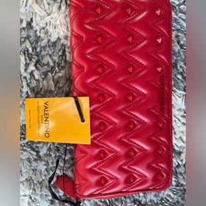 VALENTINO BY MARIO VALENTINO-  LEATHER CONTINENTAL WALLET - RED